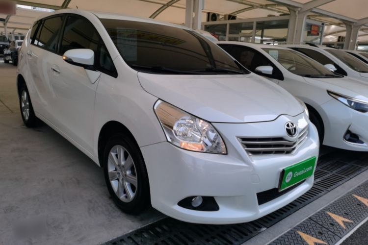 Used Toyota Verso 2014 Starlight 180E CVT Elite Edition

