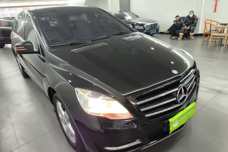 Used Mercedes-Benz R-Class 2014 R 320 4MATIC Luxury Model
