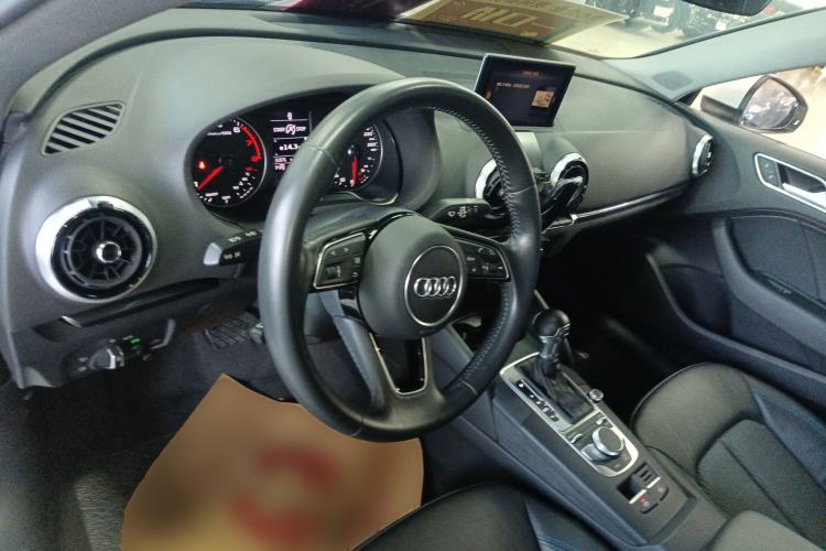 Used Audi A3 2020 Limousine 35 TFSI Fashion Edition China VI Emission Standard