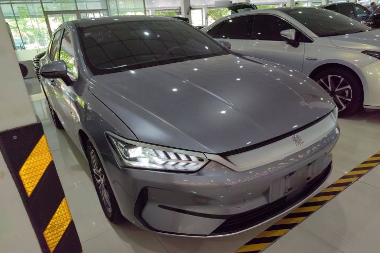 Used BYD Qin PLUS 2021 EV 400KM Luxury Model
