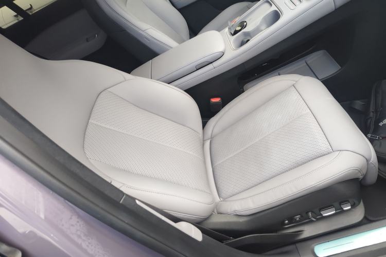 Used Nio EC6 2024 75 kWh
