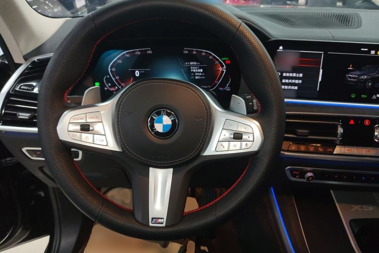 Used BMW X5 2022 Restyled xDrive 30Li Luxury Version M Sport Package