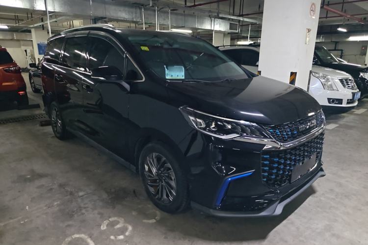 Used SAIC MAXUS EUNIQ 5 2020 1.3T PLUG-IN Luxury Edition
