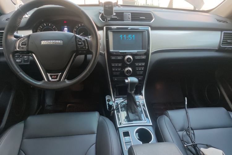 Used Haval H2 2016 Red-Label 1.5T Automatic Two-Wheel Drive Luxury Model
