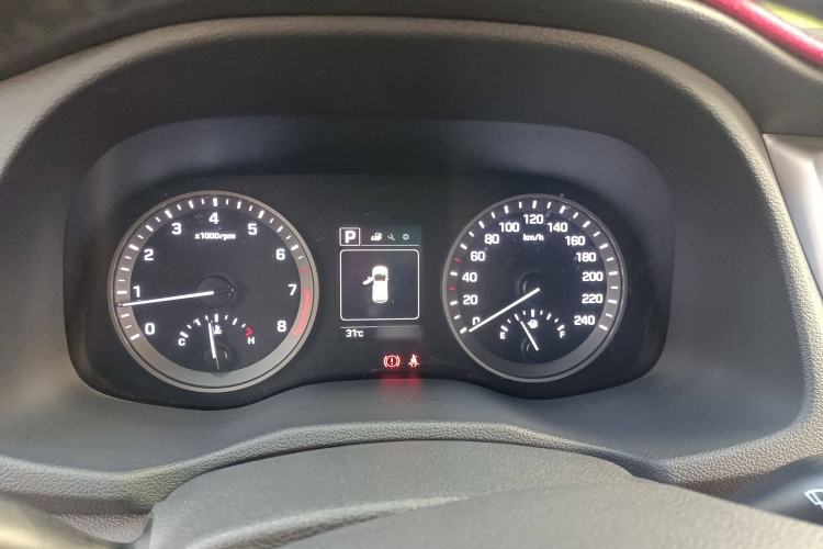 Used Hyundai Tucson 2015 1.6T Dual-Clutch Two-Wheel-Drive Smart Model
