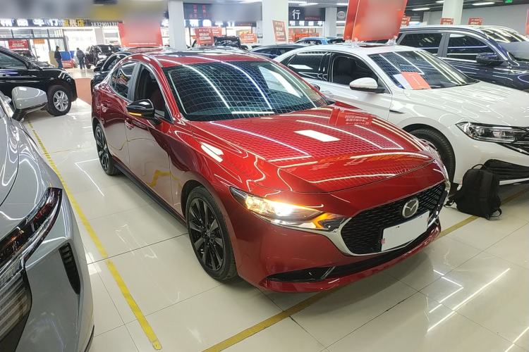 Used Mazda Mazda 3 Axela 2022 2.0L Automatic Premium Black Obsidian Edition