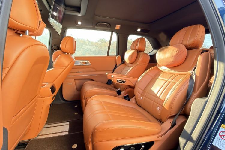 Used  S09 2025 Rear-Drive Ultra+
