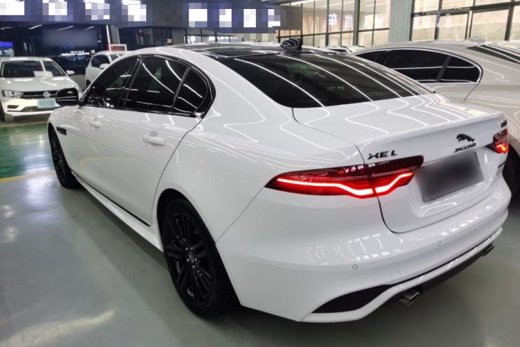 Used Jaguar XEL 2024 2.0T 250 PS R-DYNAMIC S Ebony Black Sport Edition
