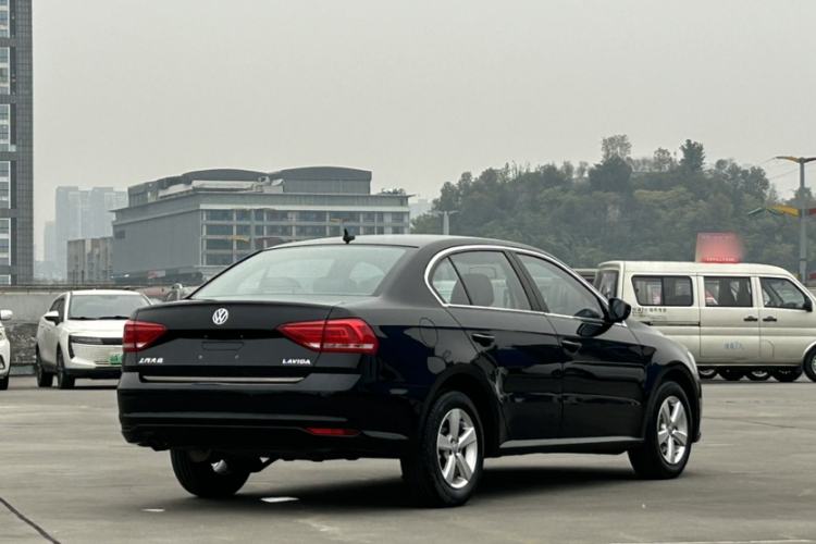 Used Volkswagen Lavida 2015 1.6L Automatic Fashion Edition
