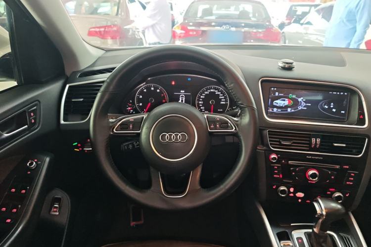Used Audi Q5 2016 40 TFSI Technology Edition
