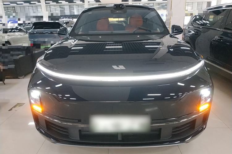 Used Li Auto L8 2024 Ultra Model
