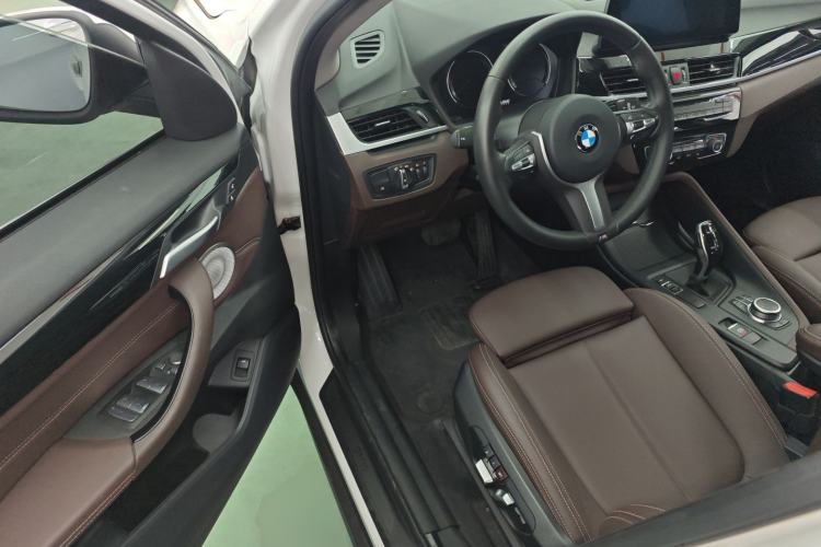 Used BMW X1 2021 Restyled sDrive25Li Leading Edition
