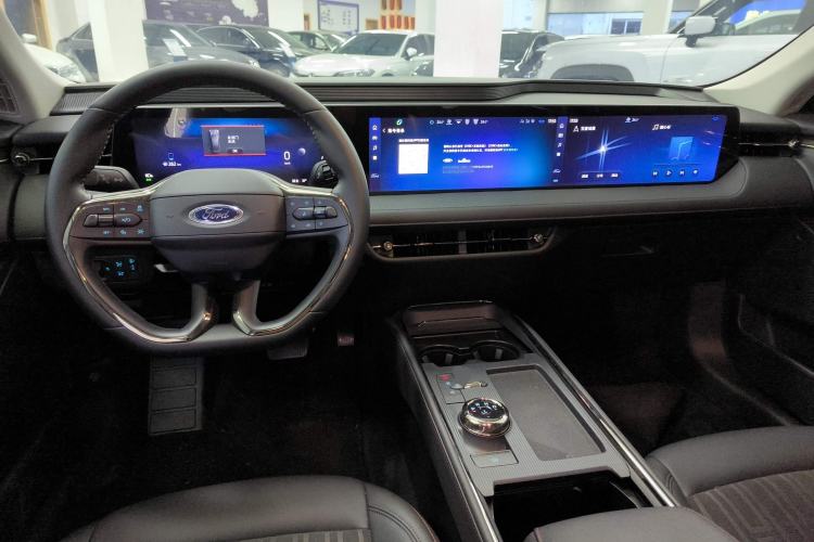 Used Ford Mondeo 2023 EcoBoost 180 Luxury Model
