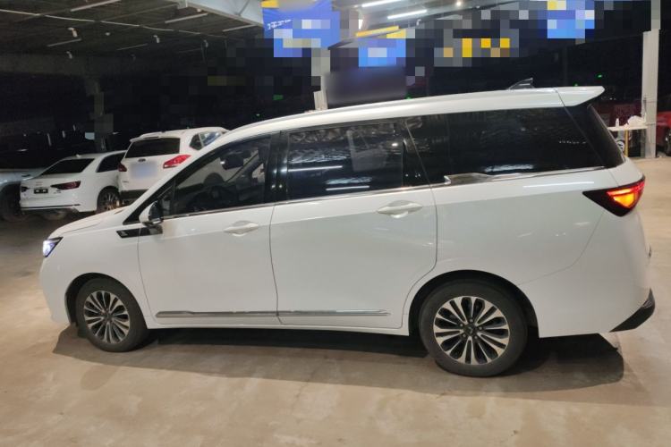 Used Wuling Jiachen 2022 1.5T CVT Deluxe Flagship Edition

