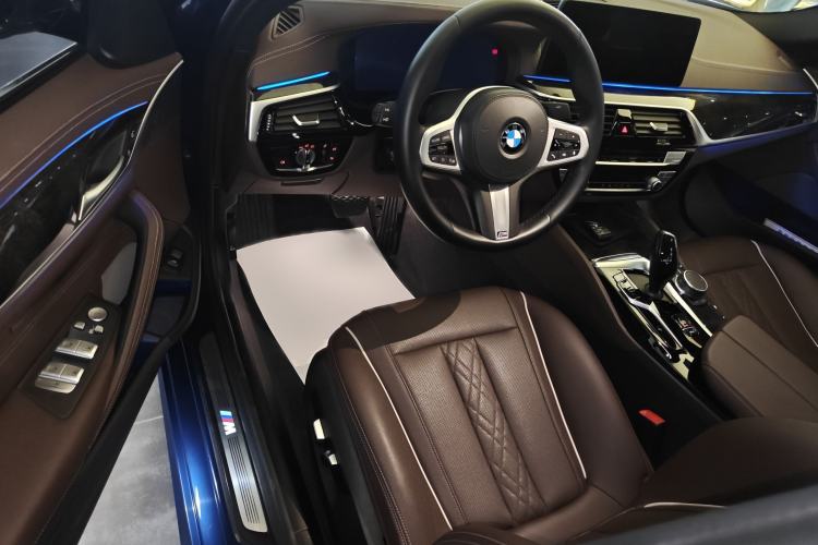 Used BMW 5 Series 2021 Facelifted 525Li M Sport Package
