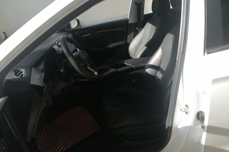 Used Roewe i5 2021 Revised 1.5L CVT Starry Edition