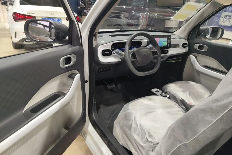 Used  Panda 2025 210 km – Yuanqi Bear
