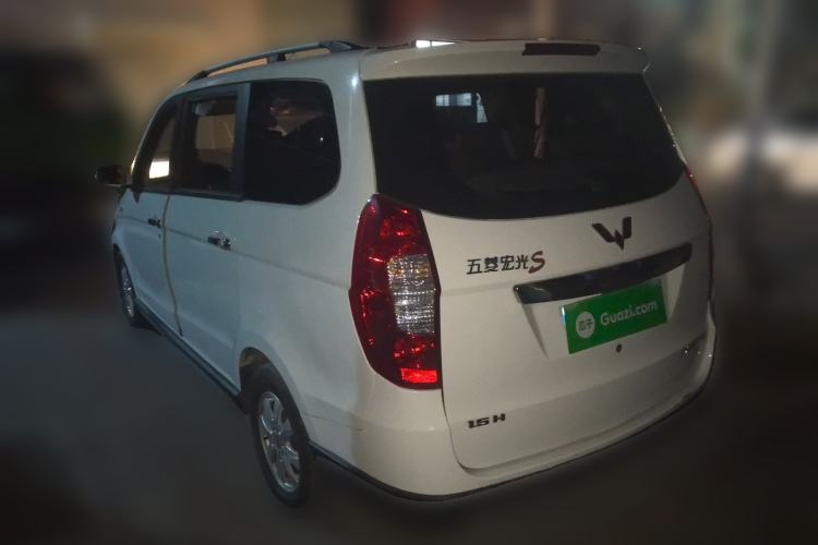 Used Wuling Hongguang 2014 1.5L S Luxury Model
