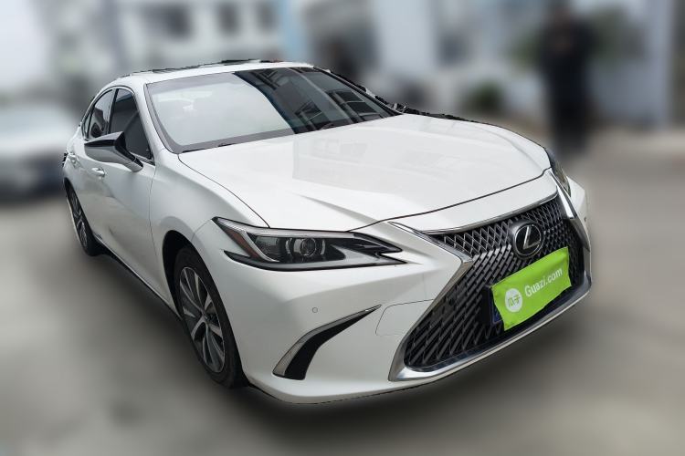 Used Lexus ES 2020 200 Excellence Edition
