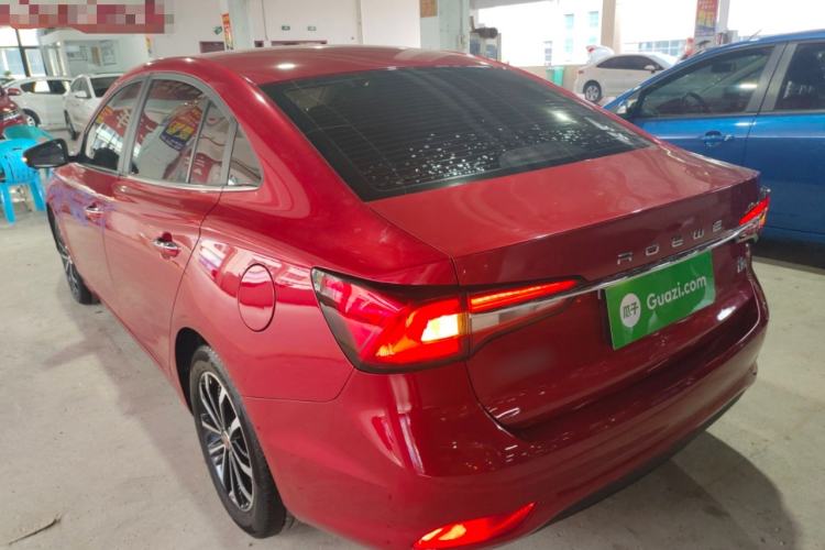 Used Roewe i5 2020 1.5L Automatic 4G Connect Luxury Flagship Edition
