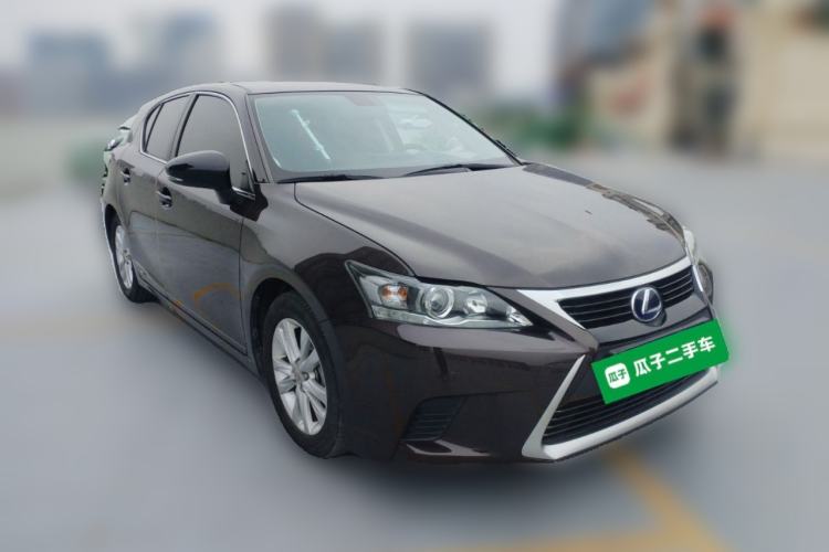 Used Lexus CT 2015 CT200h Chocolate Edition
