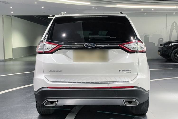 Used Ford Edge 2018 EcoBoost 245 Two-Wheel-Drive Titanium 7-Seater China VI Standard