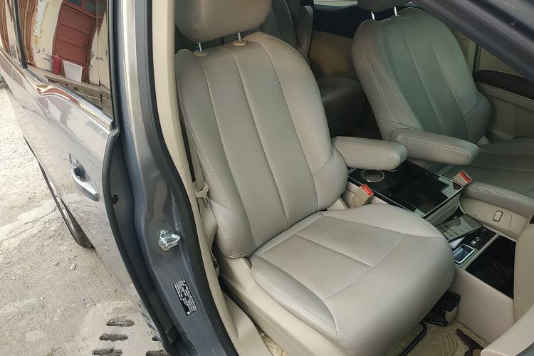 Used Buick GL8 2018 28T Comfort Model China VI Standard
