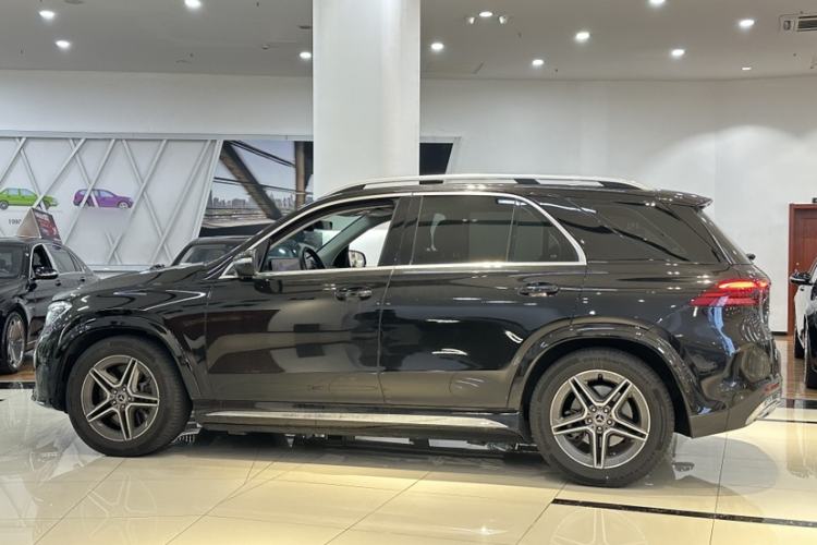 Used Mercedes-Benz GLE 2024 GLE 450 4MATIC AMG Line
