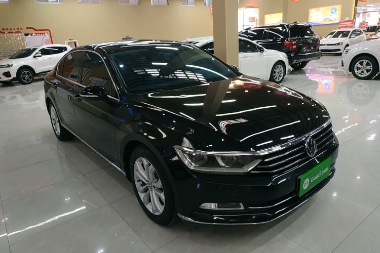 Used Volkswagen Magotan 2019 330TSI DSG Luxury Version China VI Standard
