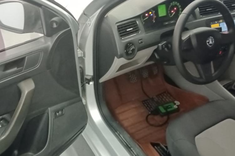 Used Skoda Rapid 2016 1.4L Manual Front-Wheel Drive Version
