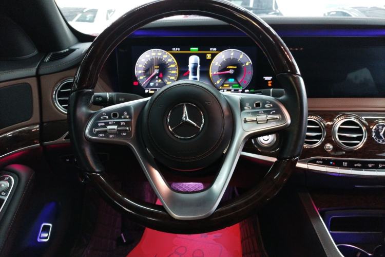 Used Mercedes-Benz S-Class 2019 S 320 L
