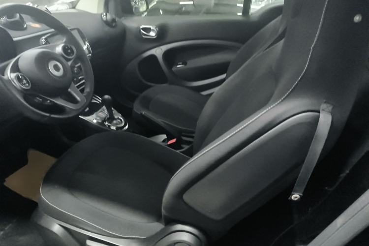 Used  fortwo 2018 1.0L 52kW Hardtop Passion Edition China V Standard
