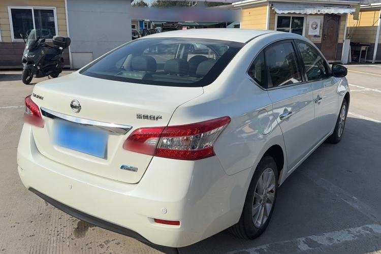 Used Nissan Sylphy 2014 1.6XV CVT Deluxe Edition