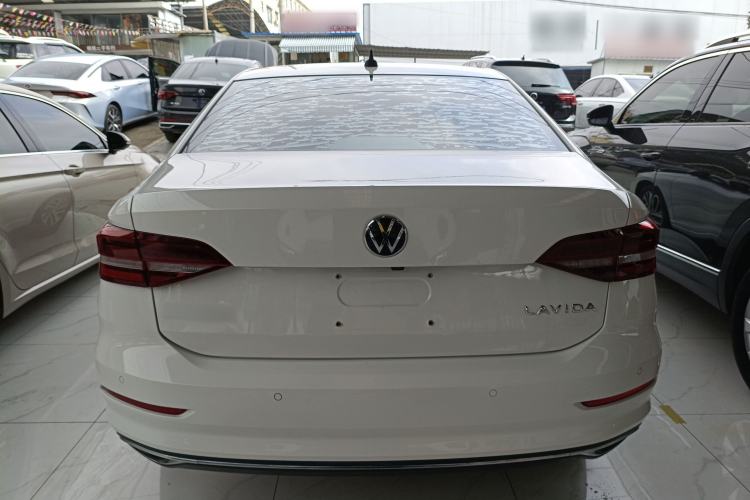 Used Volkswagen Lavida 2021 1.5L Automatic Comfort Edition