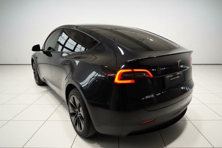 Used Tesla Model Y 2024 Rear-Wheel-Drive Version
