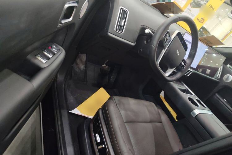 Used Li Auto L9 2022 Max model
