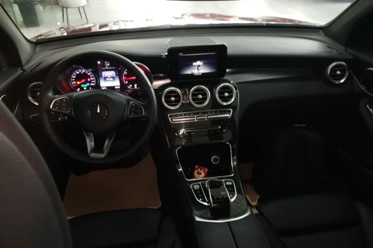 Used Mercedes-Benz GLC 2016 GLC 260 4MATIC Dynamic Edition
