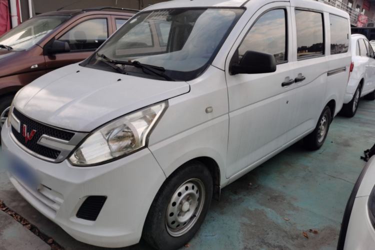 Used Wuling Rongguang V 2016 1.2L Practical Version
