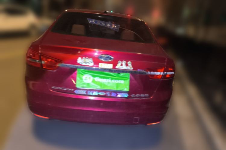 Used Ford Escort 2015 1.5L Automatic Fashion Model
