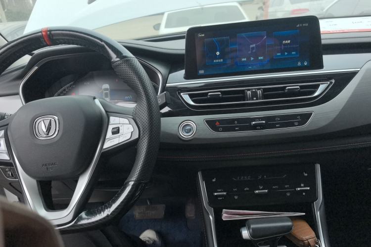 Used Changan CS75 2021 Honor Million Edition 280T DCT Navigation Model
