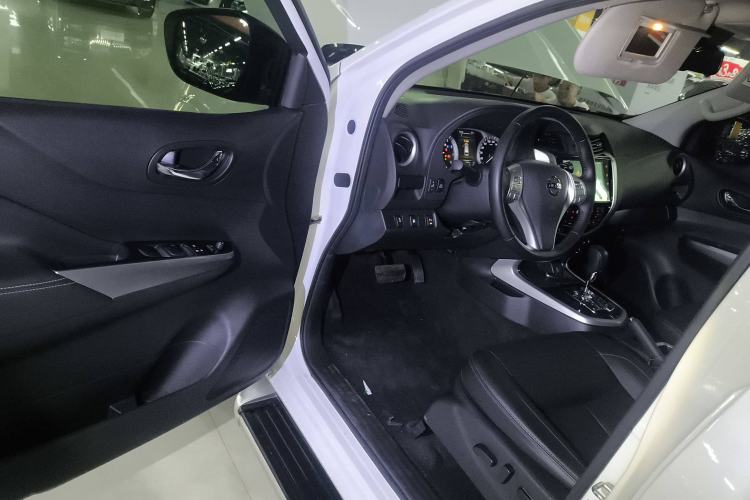 Used Nissan Terra 2020 2.5L XV 4WD Automatic Four-Wheel Drive Flagship Edition
