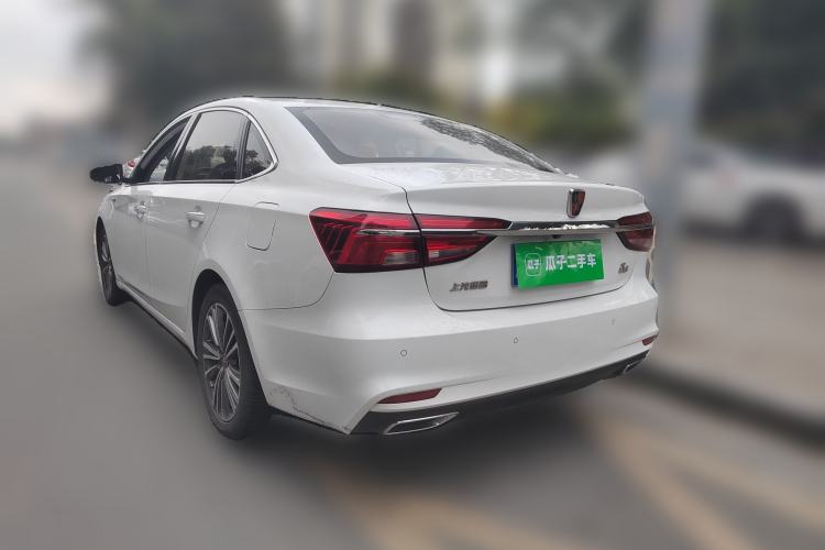 Used Roewe i6 2019 PLUS 1.6L CVT 4G Connected Flagship Deluxe Edition
