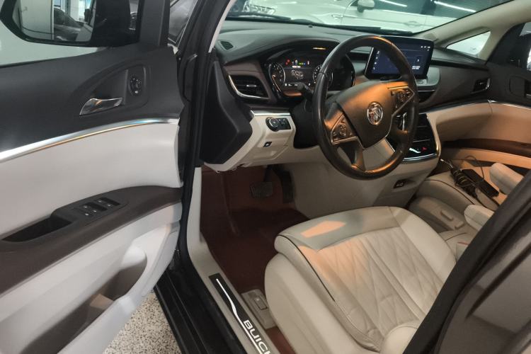 Used Buick GL8 2022 Land Business Class 652T Smart Deluxe Model
