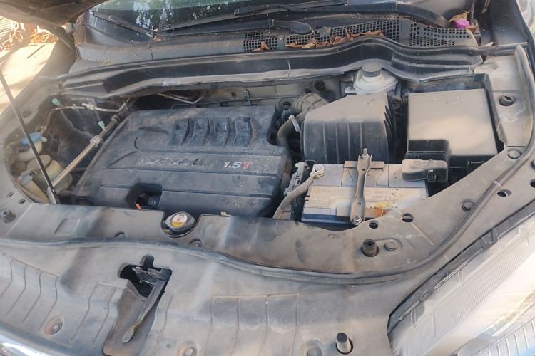 Used Haval H6 2015 Revised Version Sport Edition 1.5T Manual Transmission Two-Wheel Drive Elite Grade
