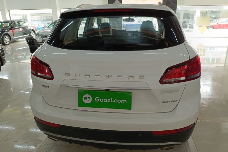 Used BORGWARD BX7 2018 28T Front-Wheel Drive Quality Enjoyment Version 5 Seats China VI Emission Standard
