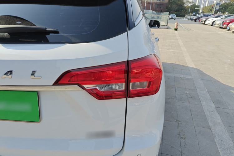 Used Haval M6 2018 Revised Version 1.5T DCT Two-Wheel Drive Elite Edition
