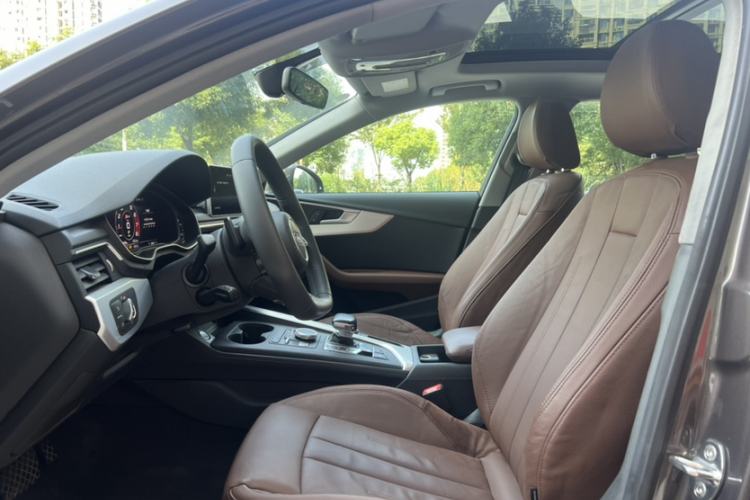 Used Audi A4L 2018 30th Anniversary Edition 40 TFSI Fashion Model