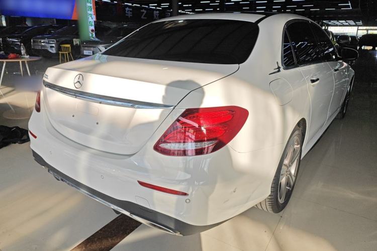 Used Mercedes-Benz E-Class 2016 E 200 L Sport Edition
