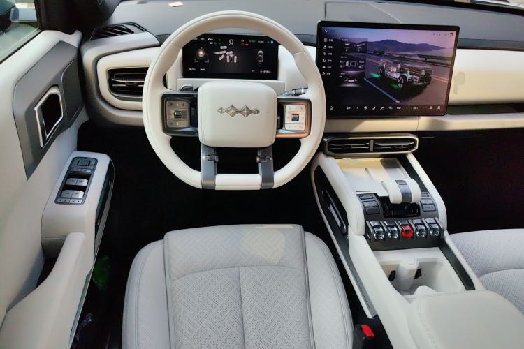 Used  Titanium 3 2025 501KM All-Wheel Drive Intelligent Driving Ultra Version
