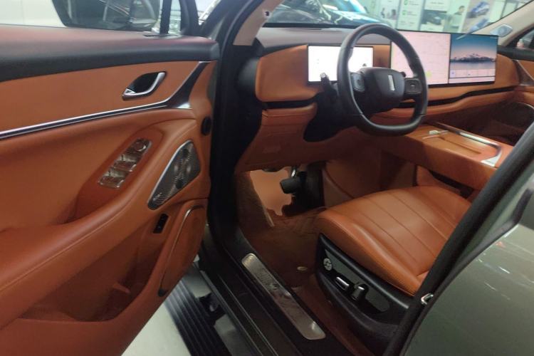 Used Wey Lanshan 2025 Four-Wheel Drive Ultra